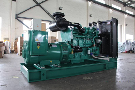 红河320kw康明斯柴油发电车出租_COPY_COPY