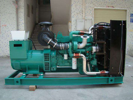 红河1100kw康明斯柴油发电机组
